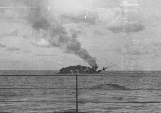 7 Gyoza de Seabees… flambés au Saké 93823409_hms_barham