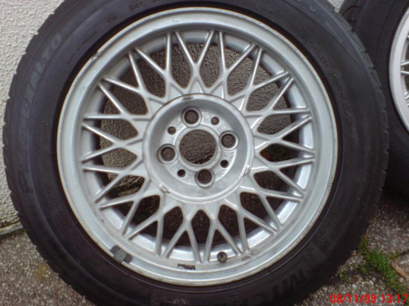 [VENDS] 5 jantes BBS 15 pouces E30 Michelin.........200 euros 997591DSC02089