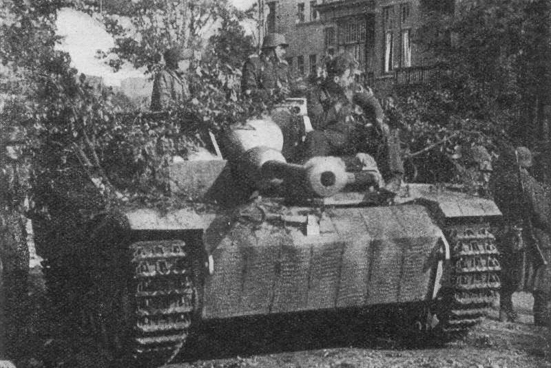 Sturmgeschütz III  ou Sd.Kfz 142 17692729