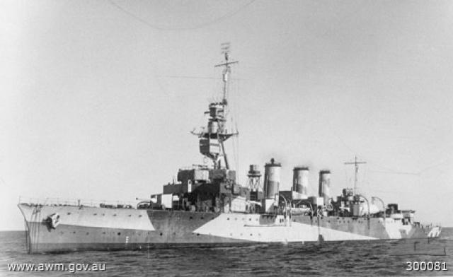 ROYAL NAVY CROISEUR DE DE BATAILLE HMS HOOD 301106HMAS_Adelaide