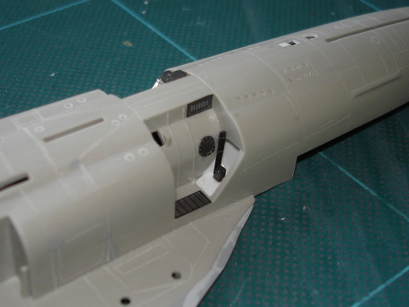 [Hasegawa] MiG23 MF "Flogger-B" 1/72 - Page 4 333291DSC05651