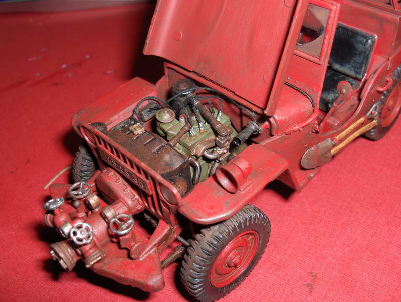 Fire Jeep [Italeri 1/24°] de Christophe (atelier) - Page 3 403486HPIM0806