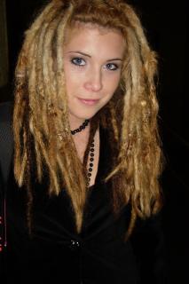 Photos de dreads synthétiques! 426942569510009_1