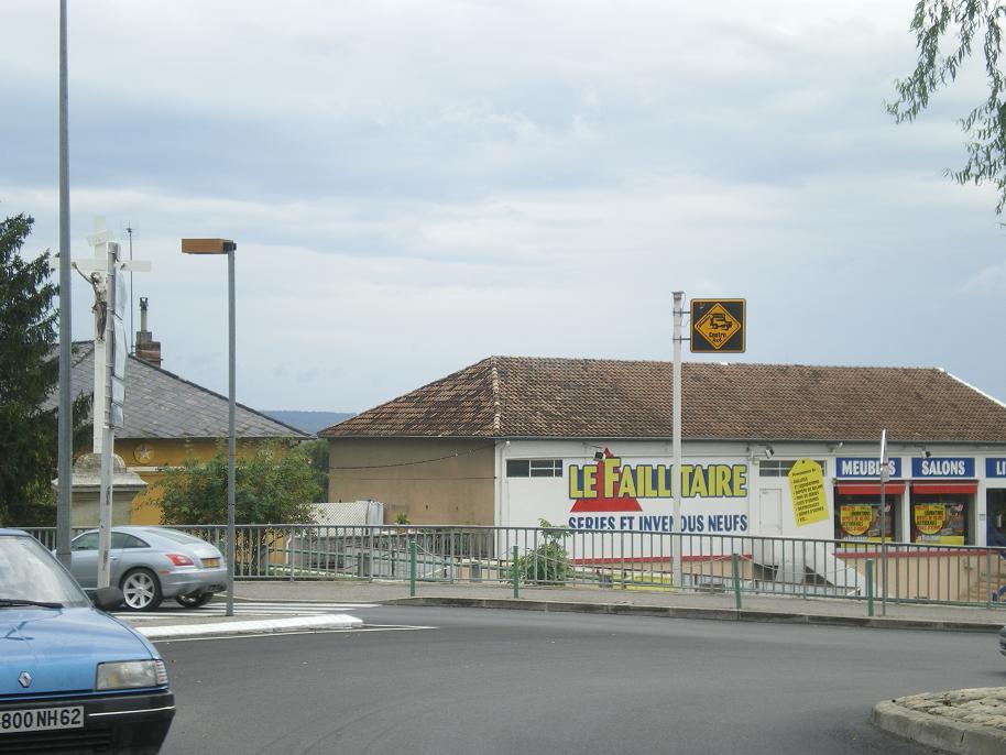 ALADIN ETAIT LA : MARSEILLE, QUARTIERS NORD CONSOLAT 428293IMGP7781