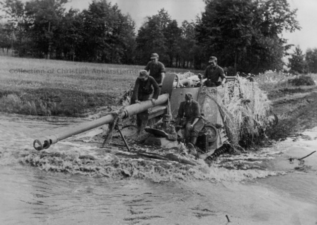 Geschützwagen III/IV Sd. Kfz. 164 ou "Nashorn" 4286318