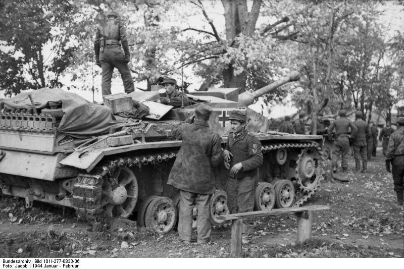 Sturmgeschütz III  ou Sd.Kfz 142 49848435