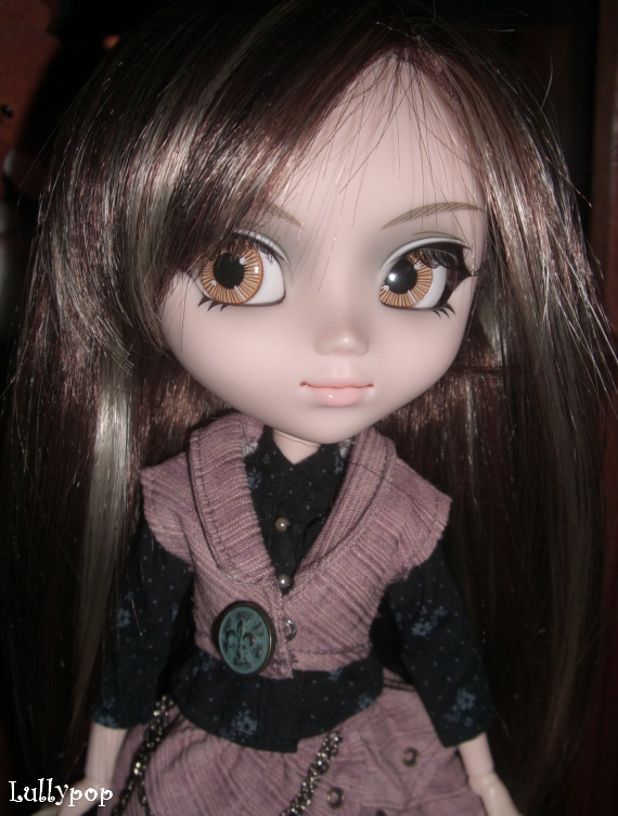 [Pullip Elisabeth] Nouveau Look pour Sakki bas P1 530055Syam_2