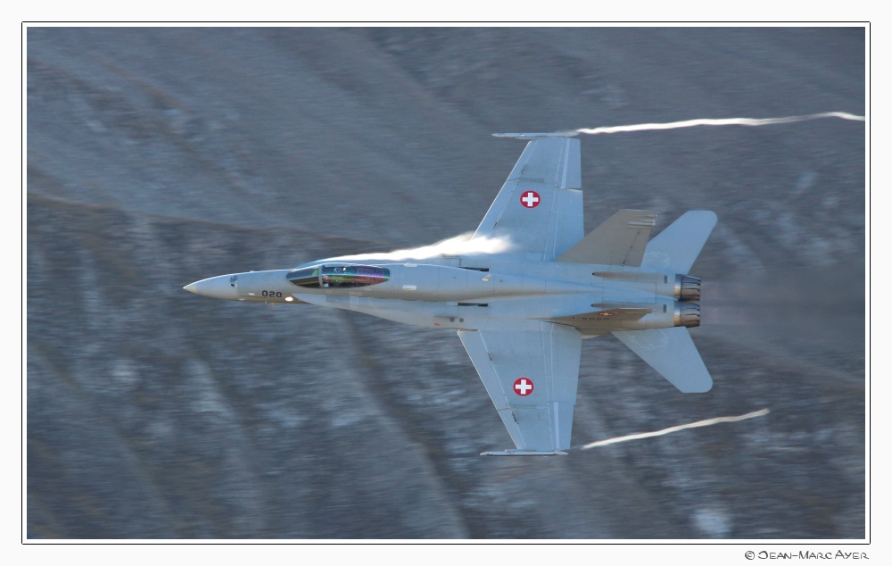 AXALP 2009 les Images... 588950Axalp09_F18__3_