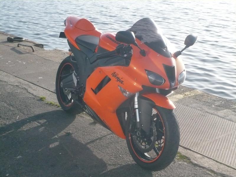 ZX6R orange 623490motog_017