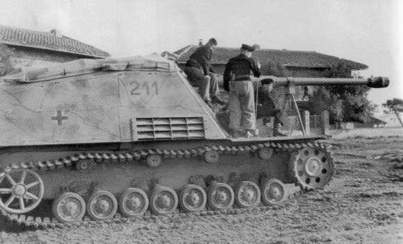 Geschützwagen III/IV Sd. Kfz. 164 ou "Nashorn" 6244417