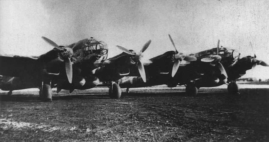 Heinkel He 111 624714Z1