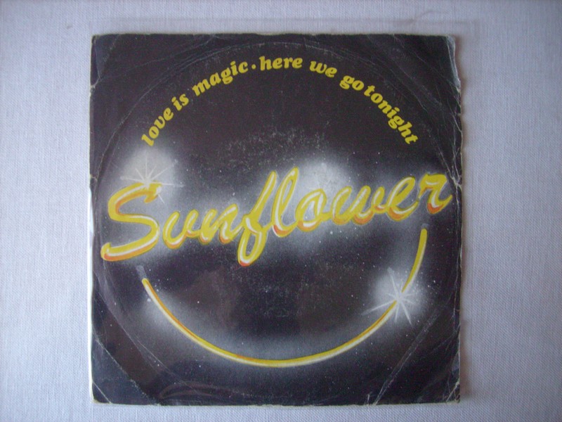 7'-SUNFLOWER-LOVE IS MAGIC-1981-F1 TEAM REC 648852sunfl2