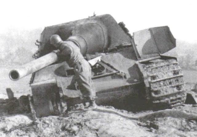 Panzerjäger Tiger Ausf. B ou Sd.Kfz. 186 "Jagdtiger  " 71241716