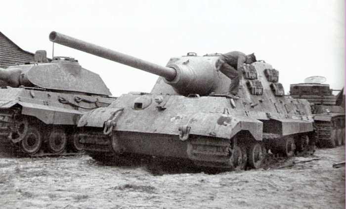 Panzerjäger Tiger Ausf. B ou Sd.Kfz. 186 "Jagdtiger  " 7166341