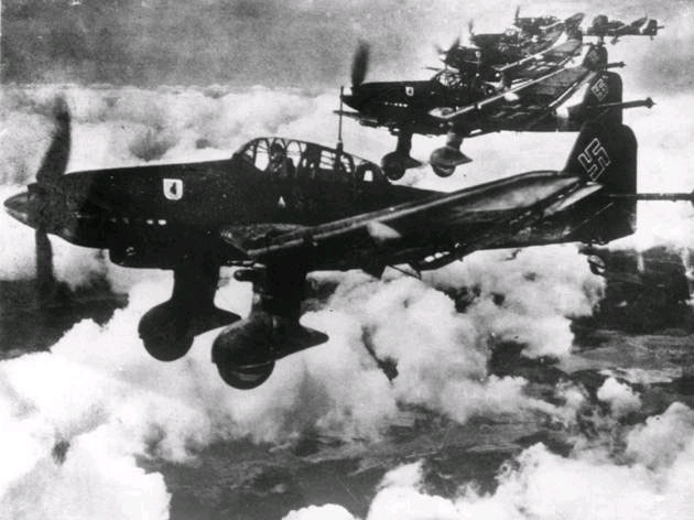 Junkers Ju 87 " Stuka " 76069215