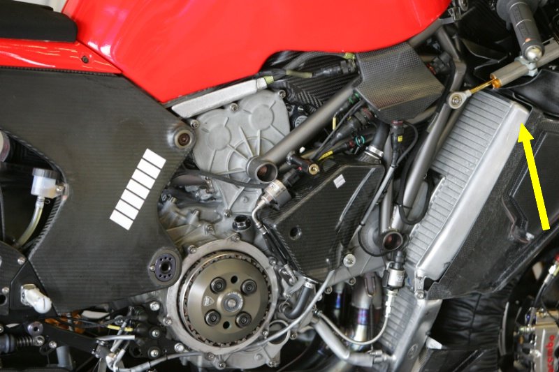 ducati GP7 max modeling - Page 3 768766rad93864