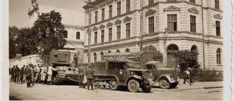 Schutzenpanzerwagen Unic P107 7758238