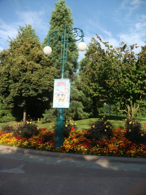 [Disneyland Paris] Une semaine au Disney's Newport Bay Club (5-11 août 2009) - Page 3 840711DLP_0511_464