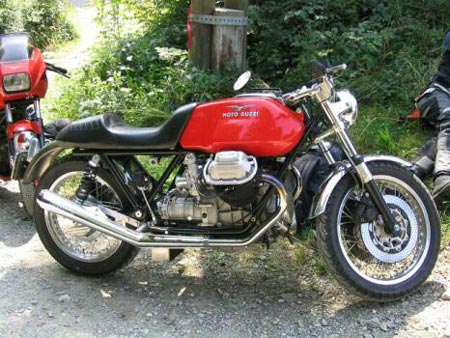 Guzzi... juste l'essentiel des Café Racer - Page 20 938973solo_09