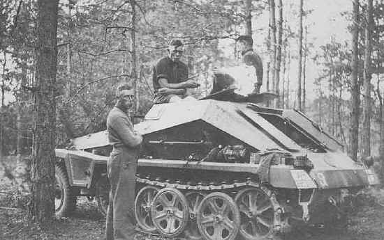 Sdkfz 252, porteur de munitions 9757701