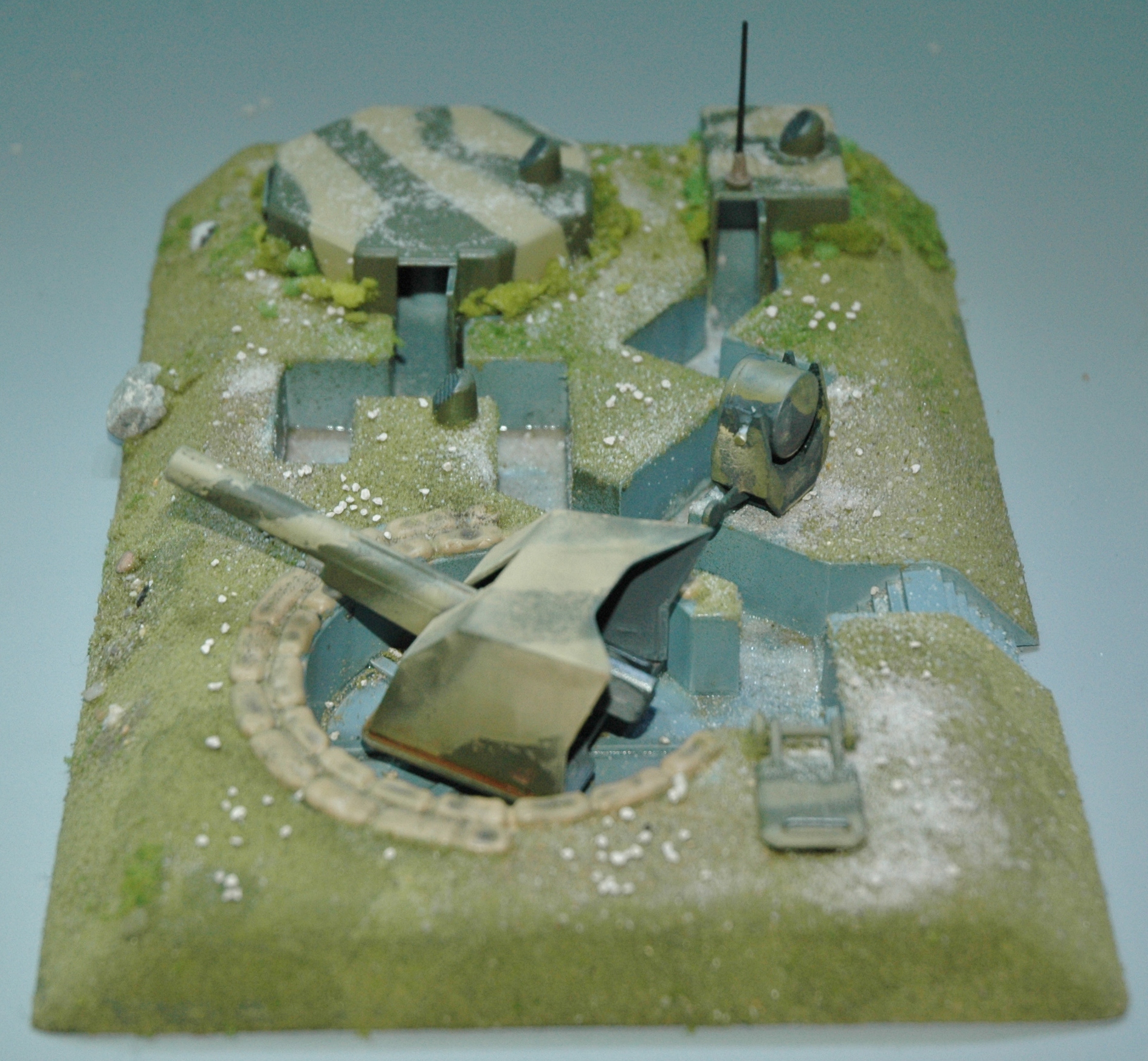 GUN EMPLACEMENT FORT , AIRFIX 1/72 Dsc8626g