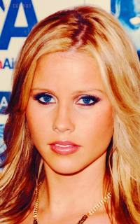 CLAIRE HOLT Bv8t