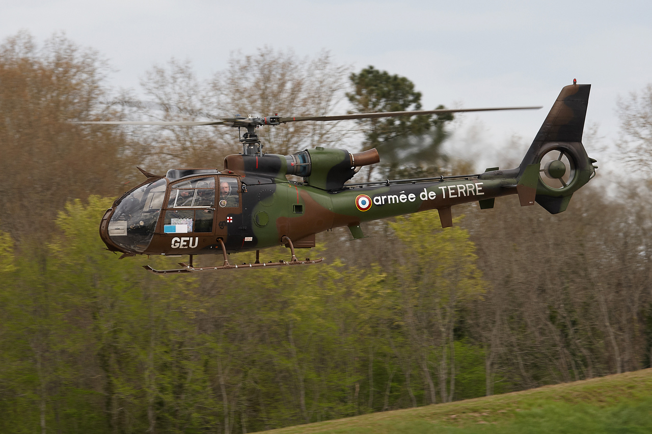 [11/04/2013] Base Aérienne 118 de Mont de Marsan: Centenaire de la "Cocotte" escadrille BR11...  Dcne