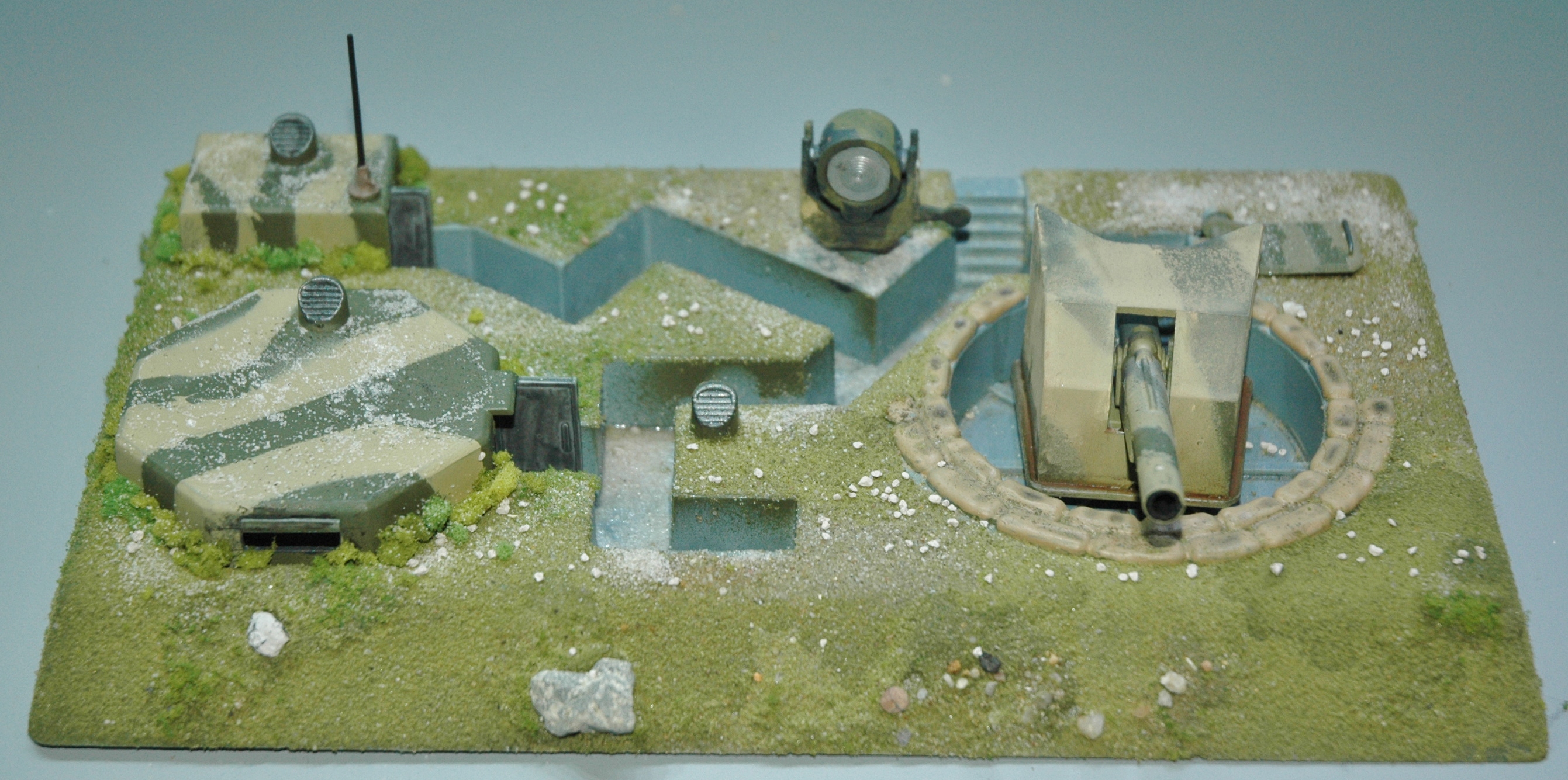 GUN EMPLACEMENT FORT , AIRFIX 1/72 Dsc8624