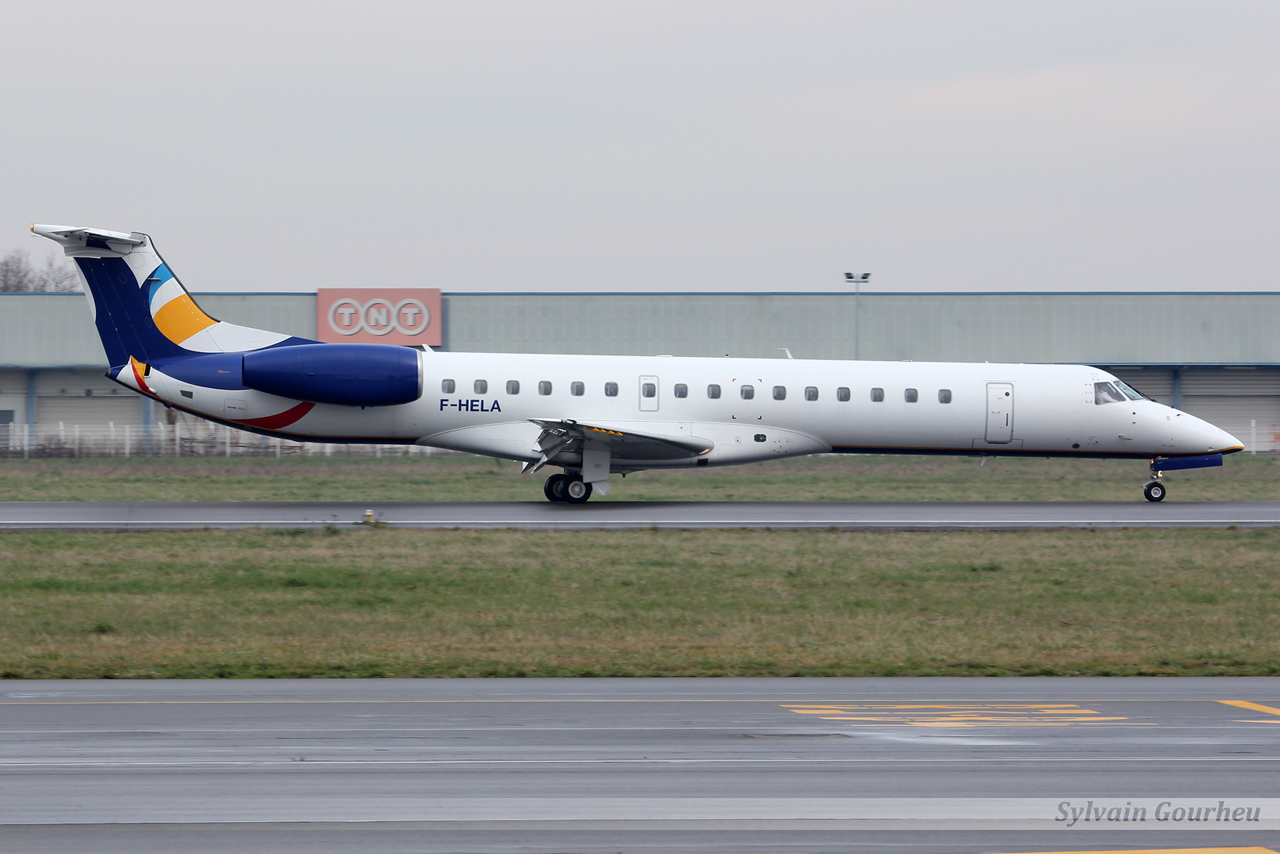 Embraer ERJ-145EU Enhance Aero Group F-HELA + Divers le 16.01.13 Fhela