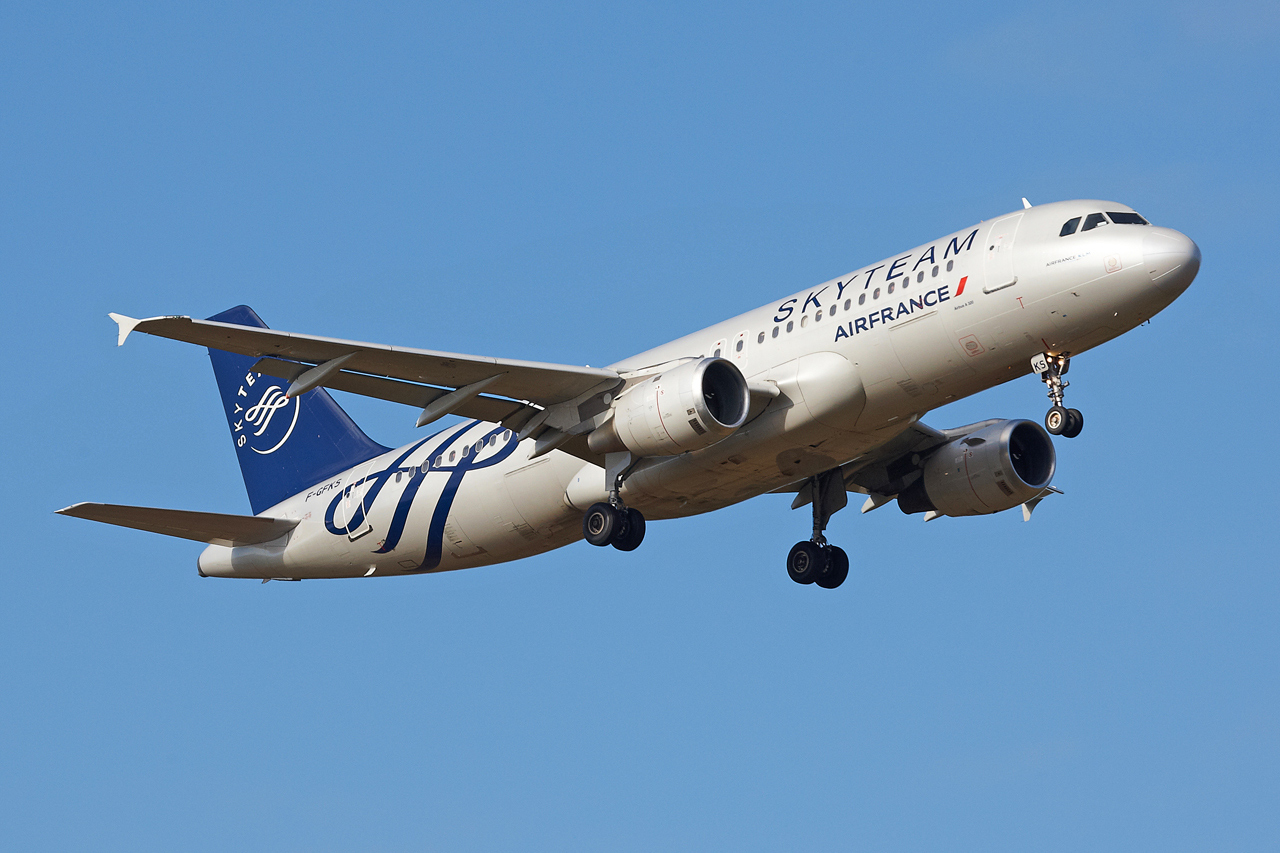 [F-GFKS & F-GFKY] A320 Air France Skyteam c/s - Page 2 3nxb