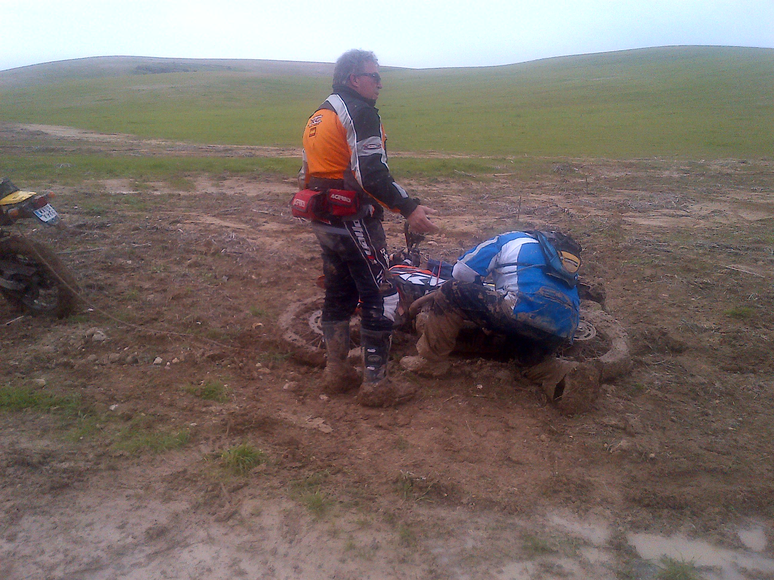 Salida Tranki trail hacia Guadix  frenada por el barro Pinospuente201212060012