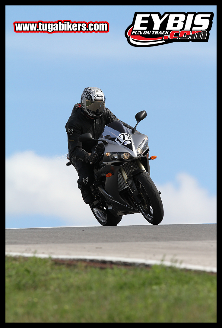 BMW-MOTORRAD-TRACKDAYS , ORGANIZED BY EYBIS , JEREZ 28 e 29 Setembro e Portimo 4-5-6 Outubro - Pgina 4 Nr7r