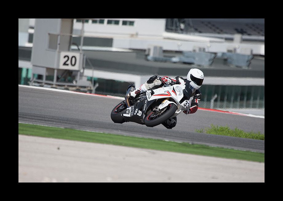 BMW-MOTORRAD-TRACKDAYS , ORGANIZED BY EYBIS , JEREZ 28 e 29 Setembro e Portimo 4-5-6 Outubro - Pgina 2 Fsu5