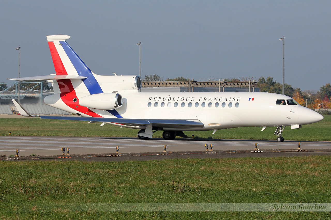 Dassault Falcon 7X République Française F-RAFB "Cotam 004" le 16.11.13 0hxw