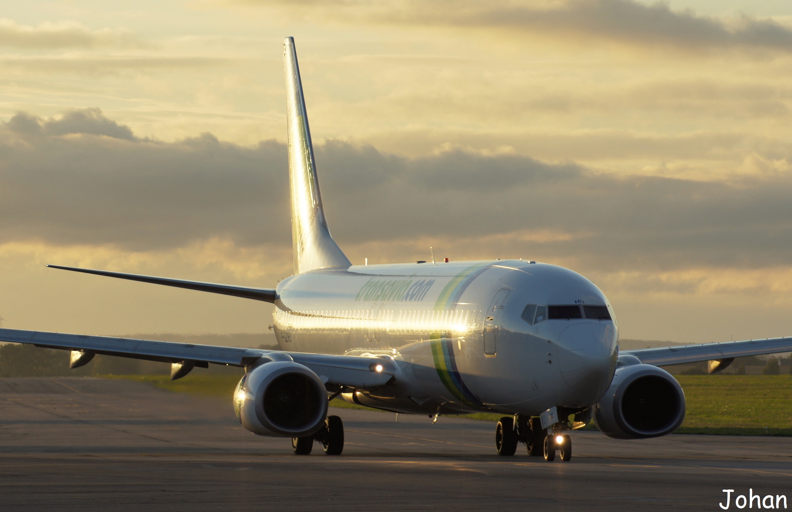  Boeing 737-800 Transavia France F-GZHD le 10.10.12 Diversle101040