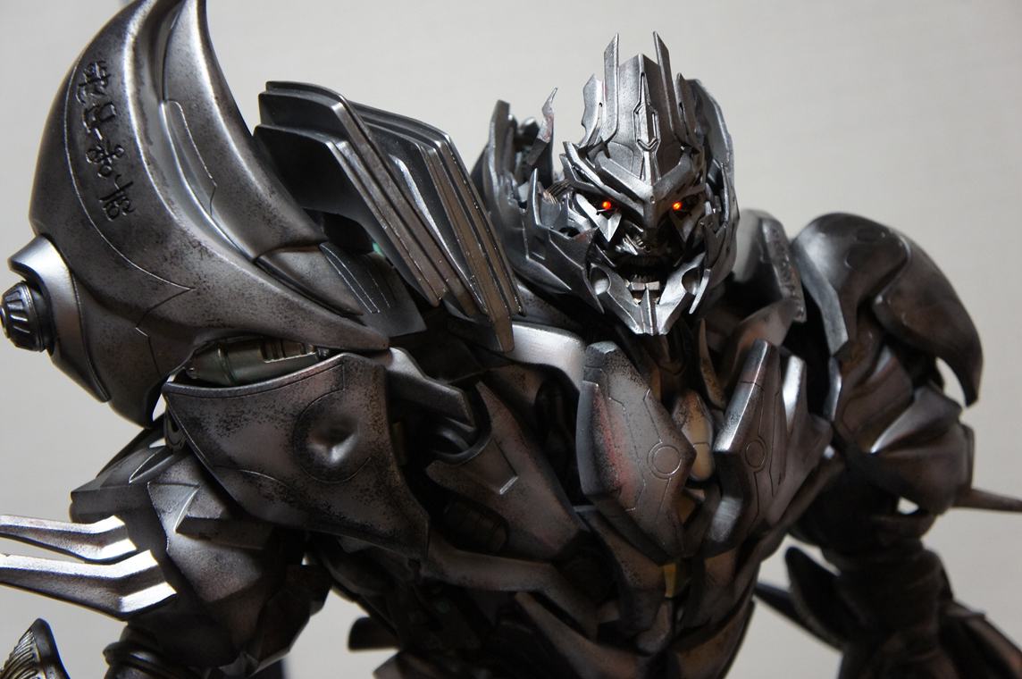 [Prime1Studio] Transformers: Revenge of The Fallen: Megatron Polystone Statue - Página 2 5z3n