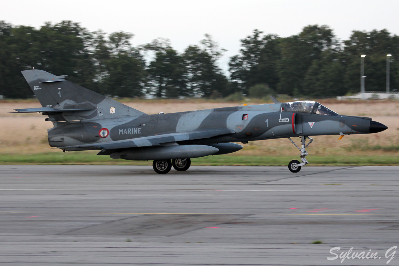 Super Etendard SEM Marine Nationale N 1 4 62 65 Le 28 08 2012