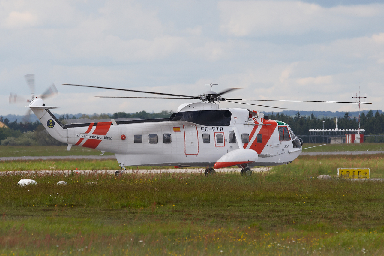 [06/05/2012] Sikorsky S-61N MkII (EC-FTB) Salvamento Maritima 7smd