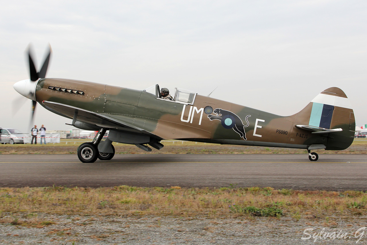 Rennes Airshow 2012 - Page 39 Fazjs