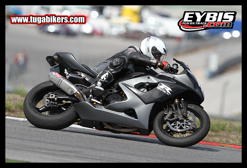 BMW-MOTORRAD-TRACKDAYS , ORGANIZED BY EYBIS , JEREZ 28 e 29 Setembro e Portimo 4-5-6 Outubro - Pgina 4 Yxri