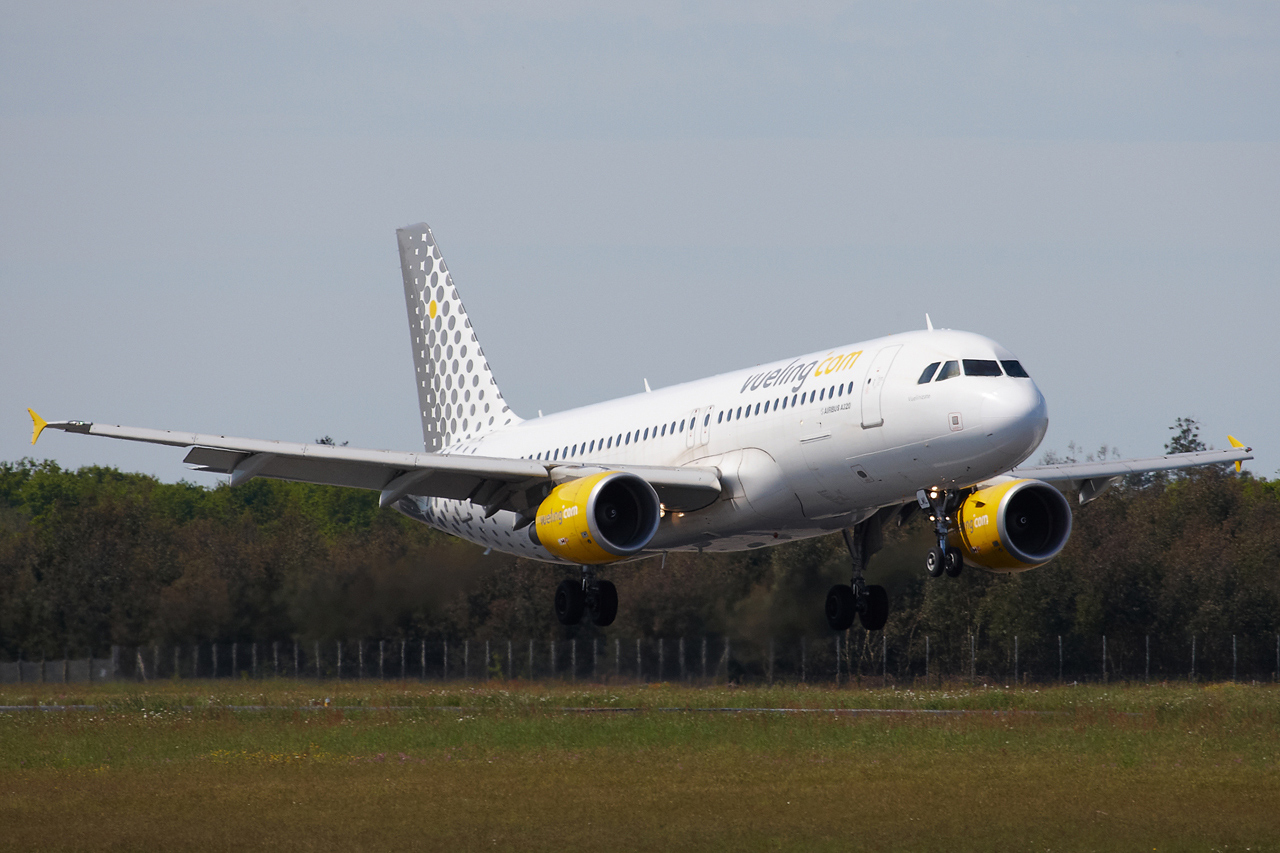 Spotting du 06/05/2013 V6hf