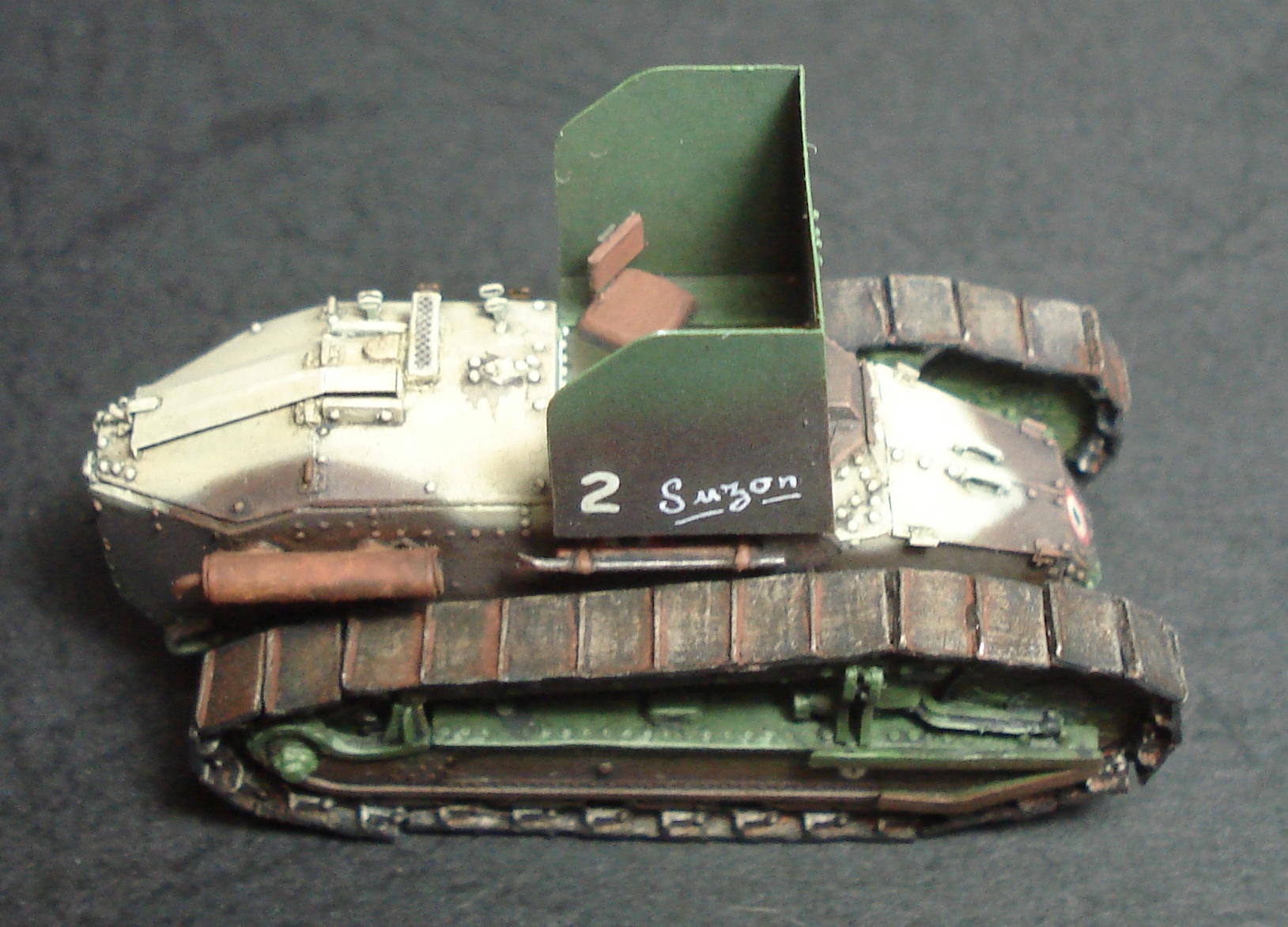 Renault FT 17 version AC avec APX47mm Dsc01934bd