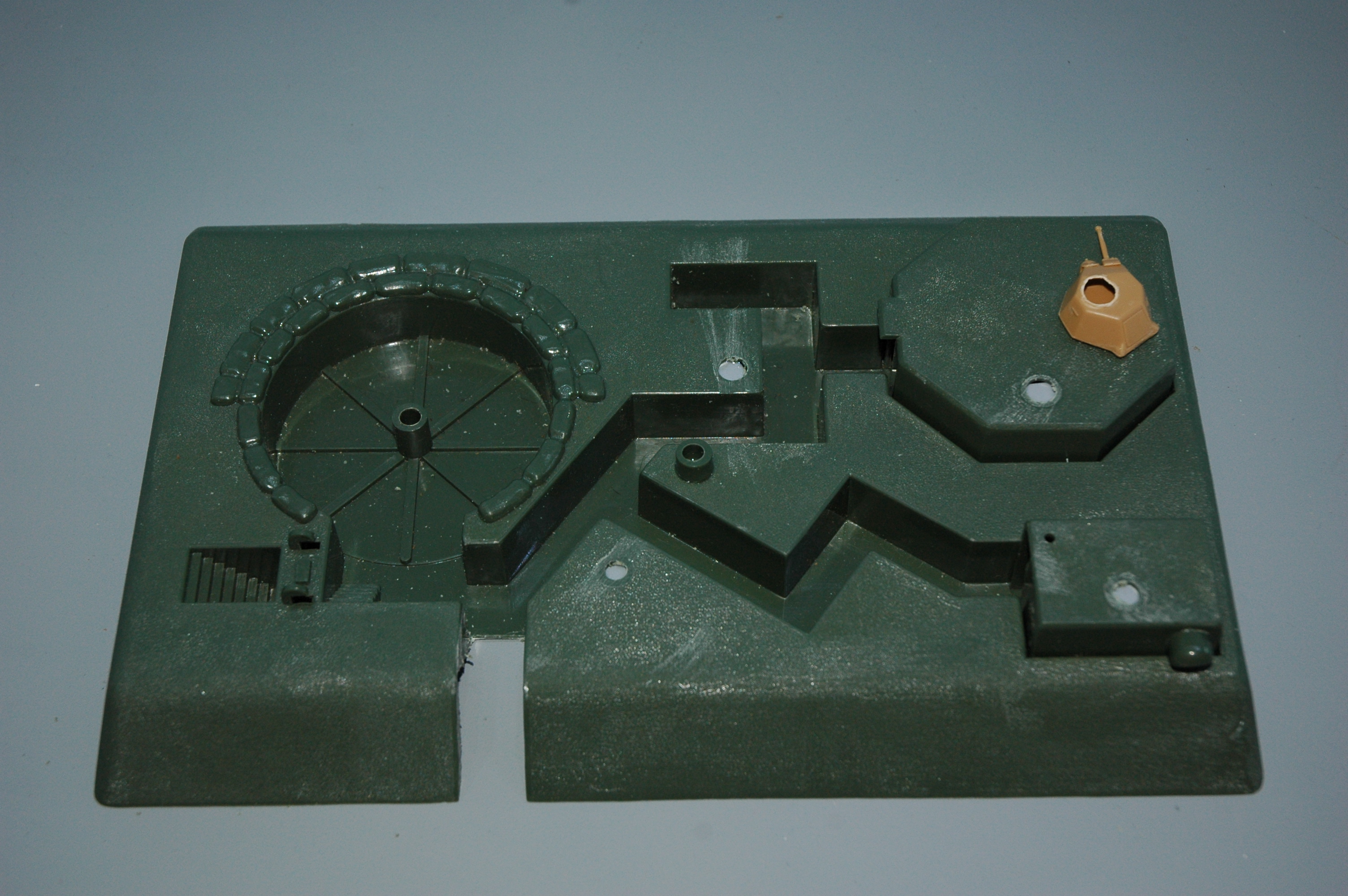 GUN EMPLACEMENT FORT , AIRFIX 1/72 Dsc9461