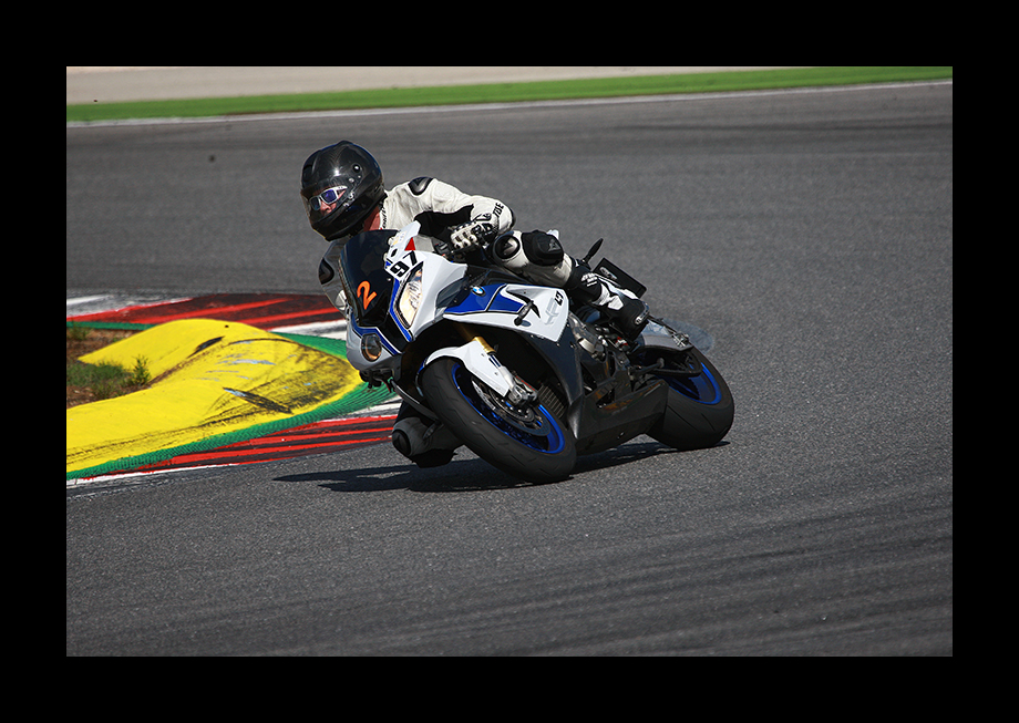 BMW-MOTORRAD-TRACKDAYS , ORGANIZED BY EYBIS , JEREZ 28 e 29 Setembro e Portimo 4-5-6 Outubro - Pgina 3 Vy3z