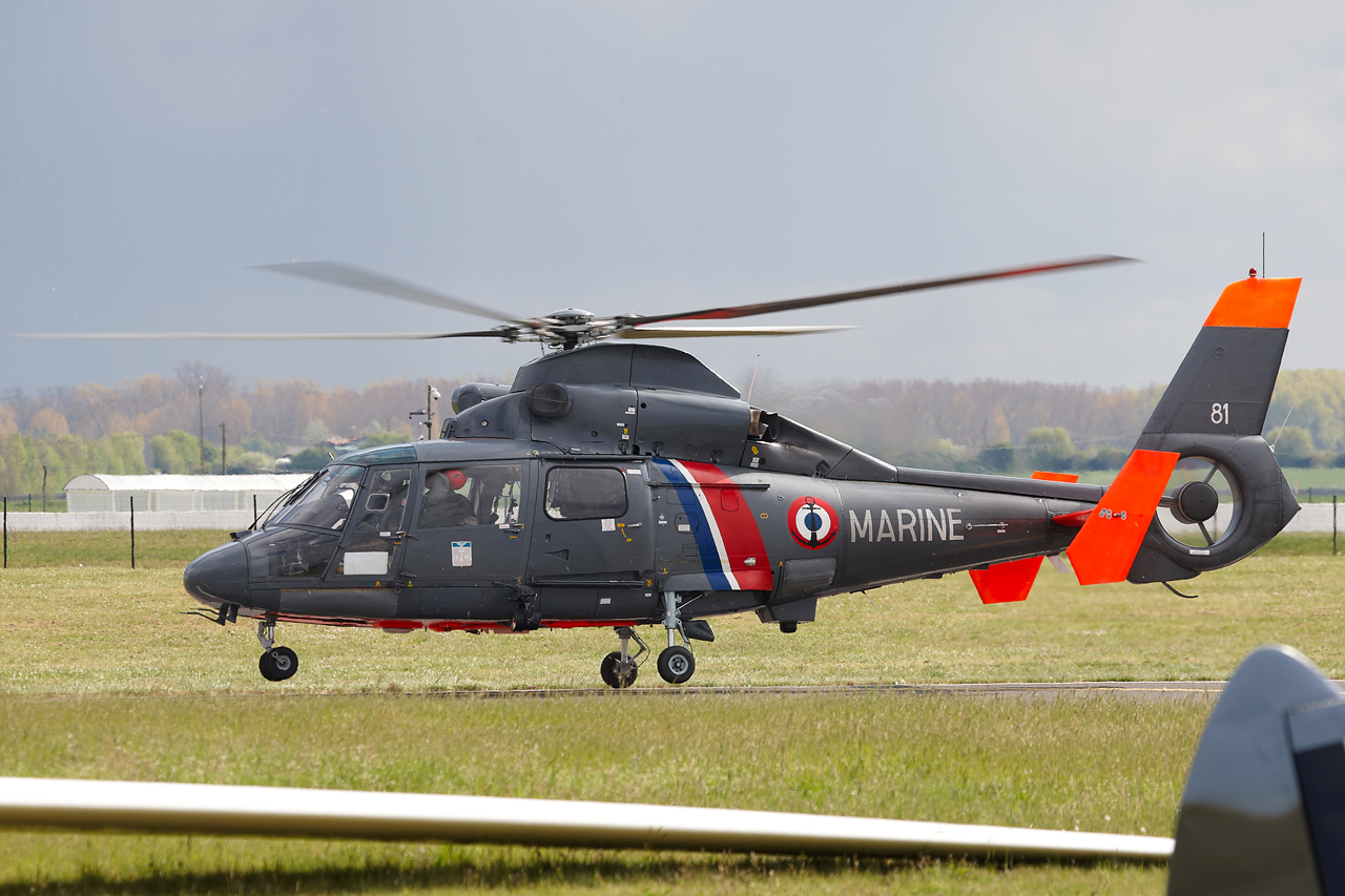 [14/04/2012] Aerodrome Fontenay le Comte (LFFK) 6hio