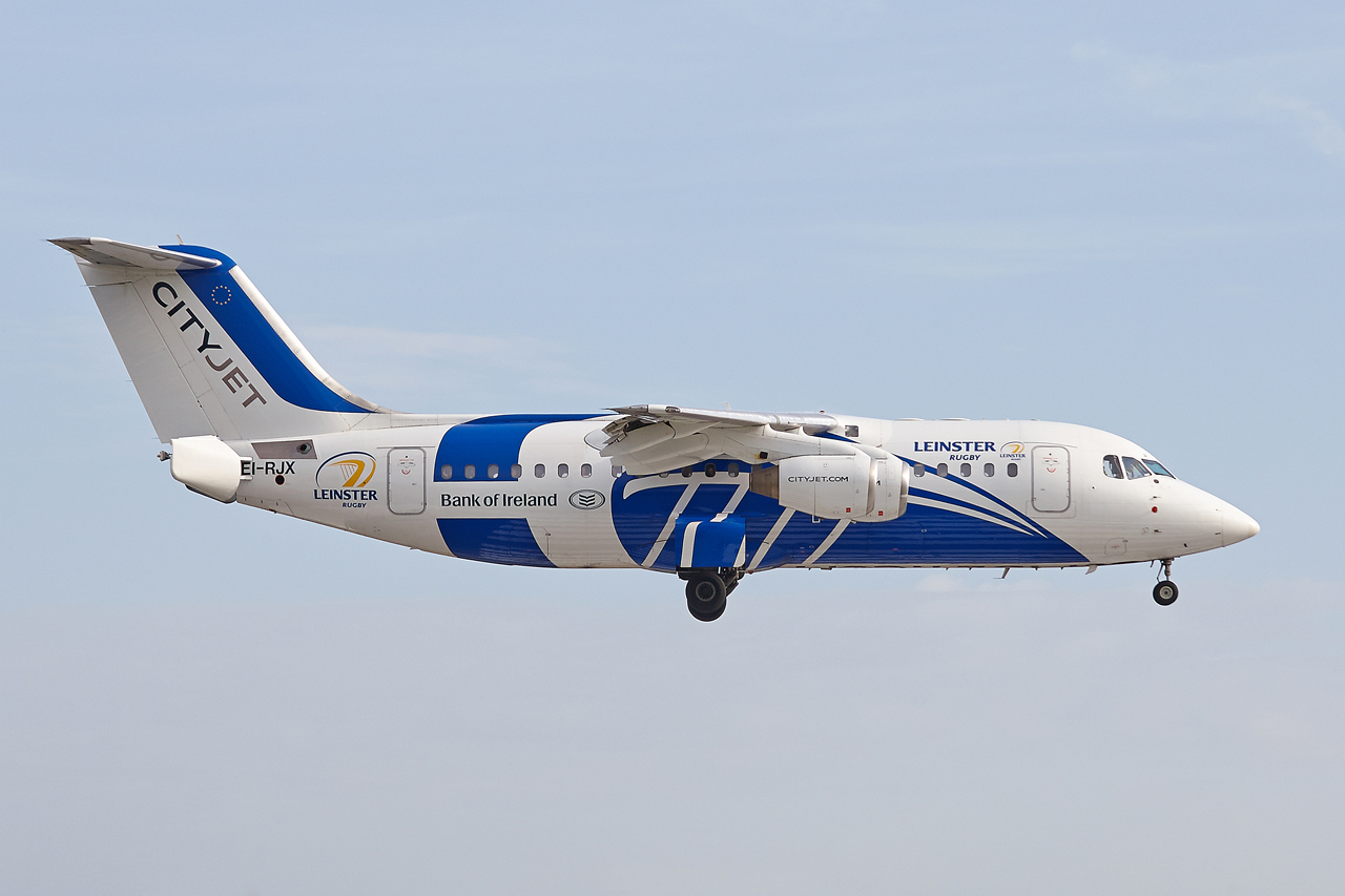 [21.05.2014] Avro RJ85 (EI-RJX) Cityjet couleurs Leinster RGEmZG