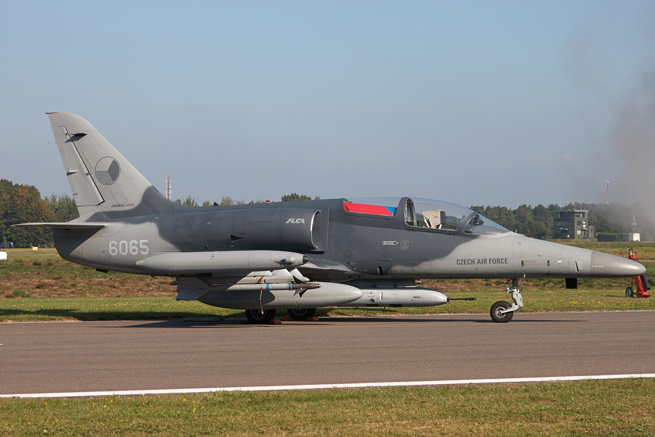 [12-14/09/2014]Meeting de Klein Brogel: Belgian Air Force Days... WrTRJZ