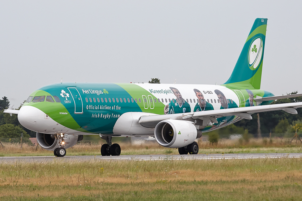 [13/06/2015] A320 Aer Lingus (EI-DEO) déco rugby LWFp2h