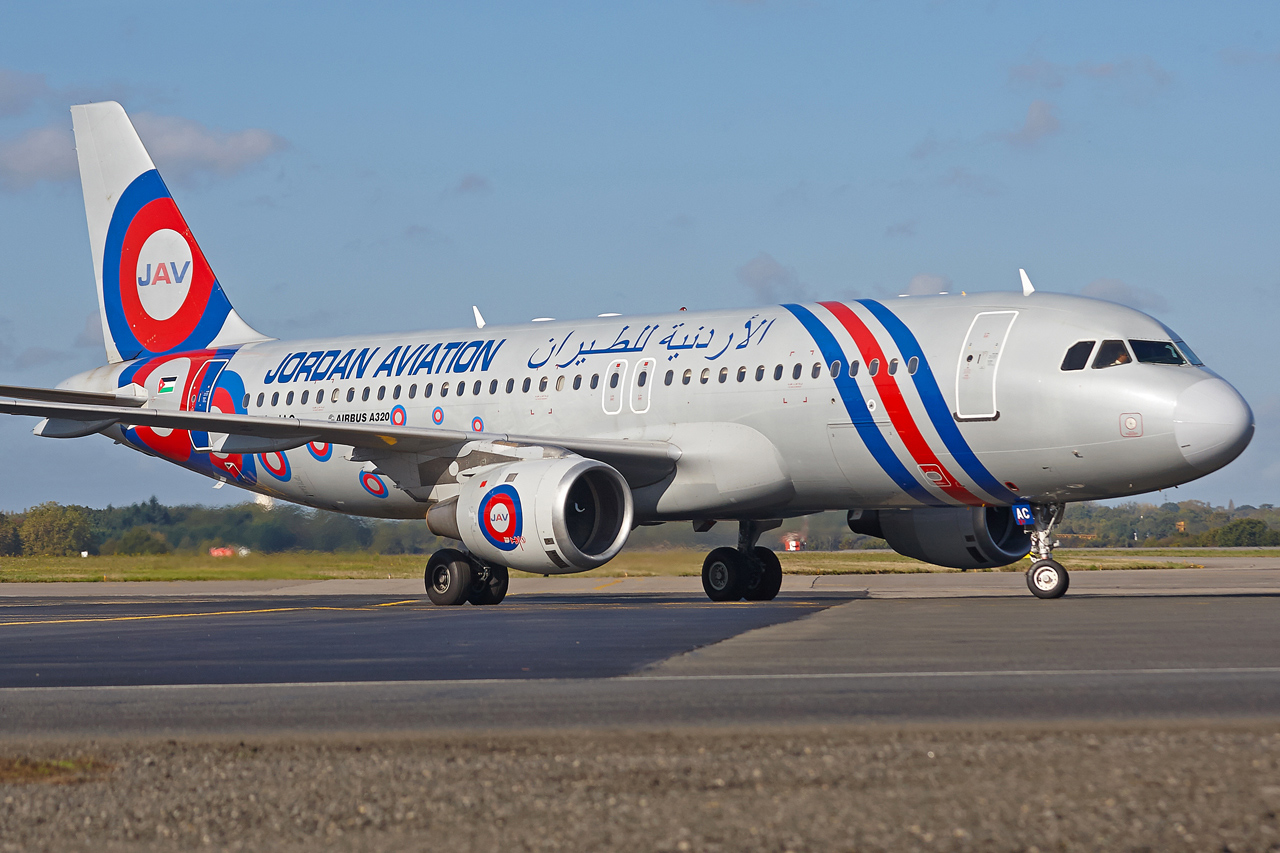 [22/09/2014] Airbus A320 (JY-JAC) Jordan Aviation JtEeXV