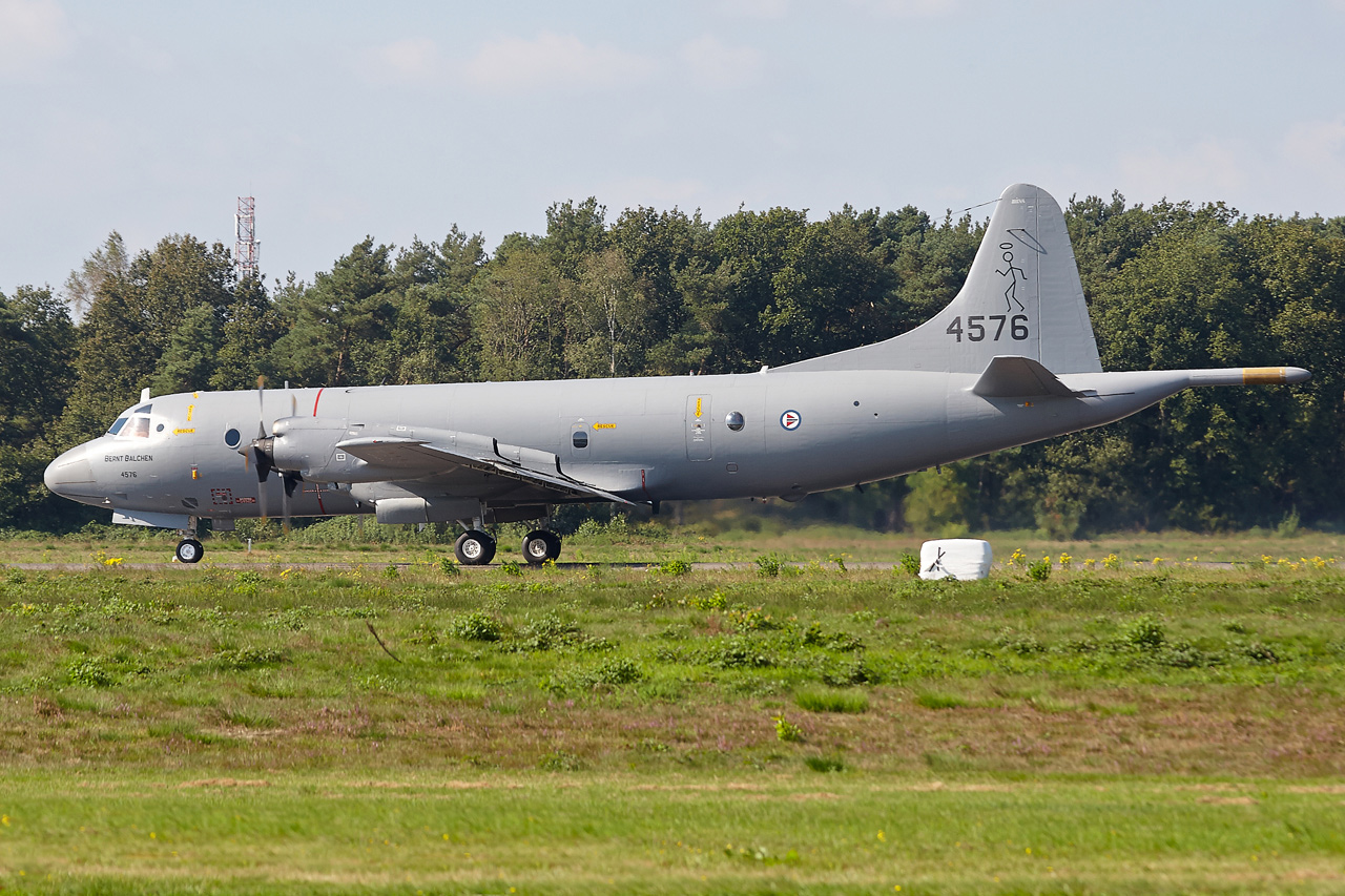 [12-14/09/2014]Meeting de Klein Brogel: Belgian Air Force Days... P05AJ1